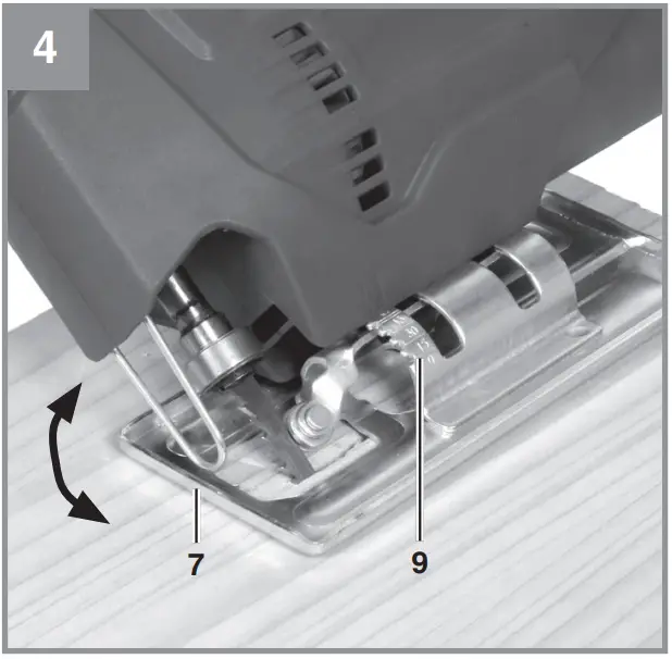 Setting the soleplate for miter cuts