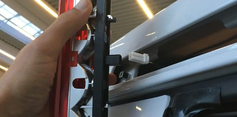 ZENEC-ZE-RCE3701-MK2-Rear-View-Camera-Brake-Light-03