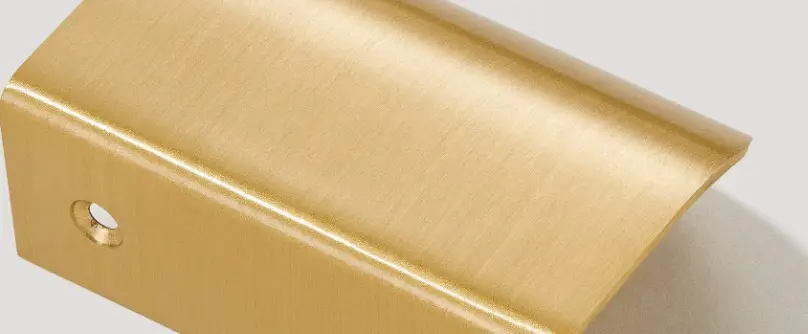 Plank Hardware 7326 Lip Pull Handle Installation Guide Plank Hardware 7326 Lip Pull Handle Installation Guide