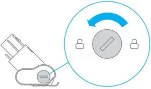 Cleaning the Mini Electric Brush