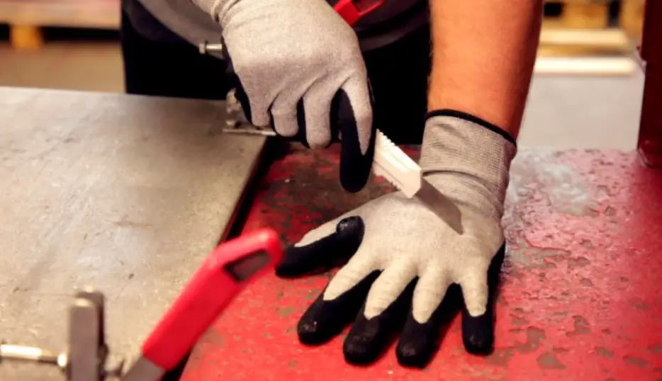 Kerbl Gloves Cutter Top Cut Resistant Instruction Manual Kerbl Gloves Cutter Top Cut Resistant Instruction Manual