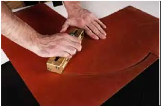 LAY OUT CUSTOM DOVETAILS