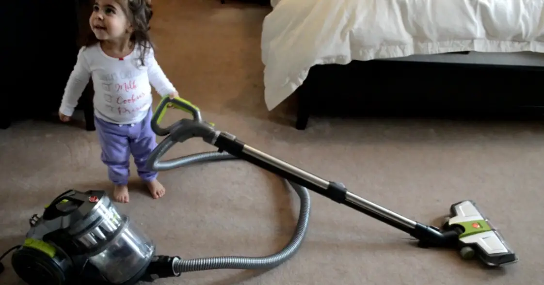 Living Co Sl155b 2000w Vacuum Cleaner Instruction Manual