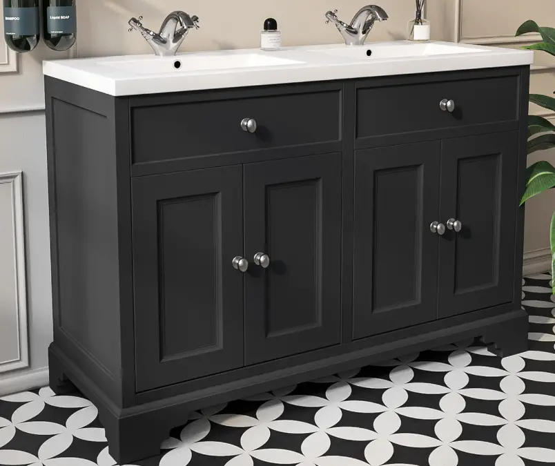 better-bathrooms-BeBa-25574-Traditional-Range-1-120cm-free-standing-cabinet-product