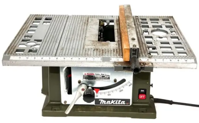 Makita 2708 Table Saw