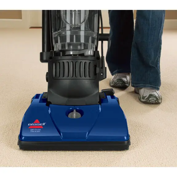 Bissell 6582 Series Power Force Bagless User's Guide Bissell 6582 Series Power Force Bagless User's Guide