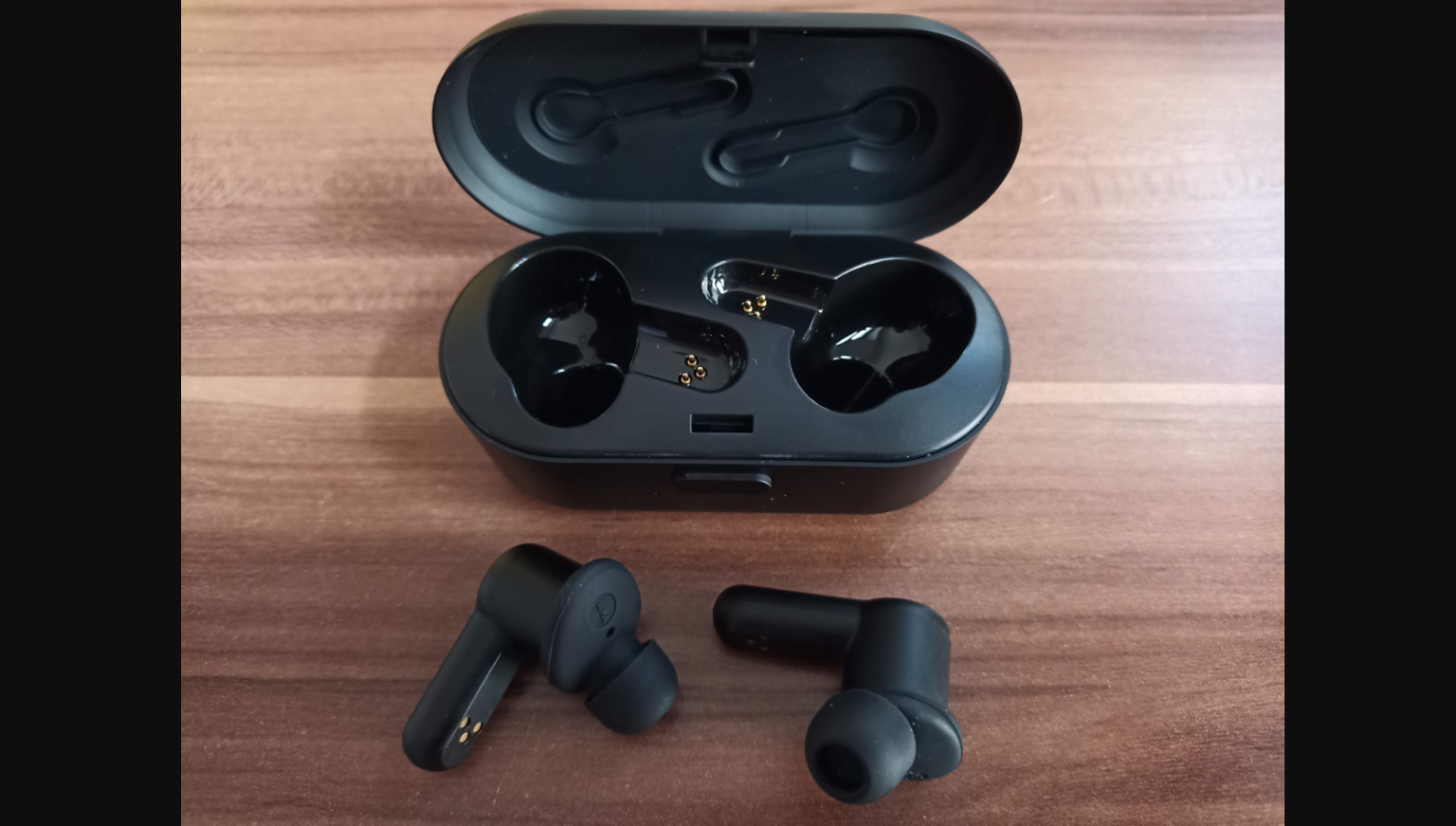 Klim Pods B07tw327km Wireless Headphones User Manual Klim Pods B07tw327km Wireless Headphones User Manual