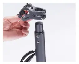 VMAX R55 Usain Rolled Scooter - ASSEMBLY 3