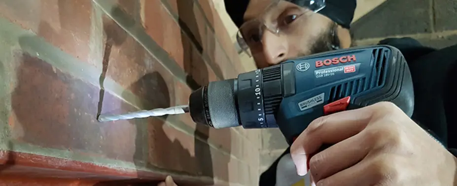 Bosch Gsr, Gsb Professional Cordless Combi Screwdrivers Instruction Manual