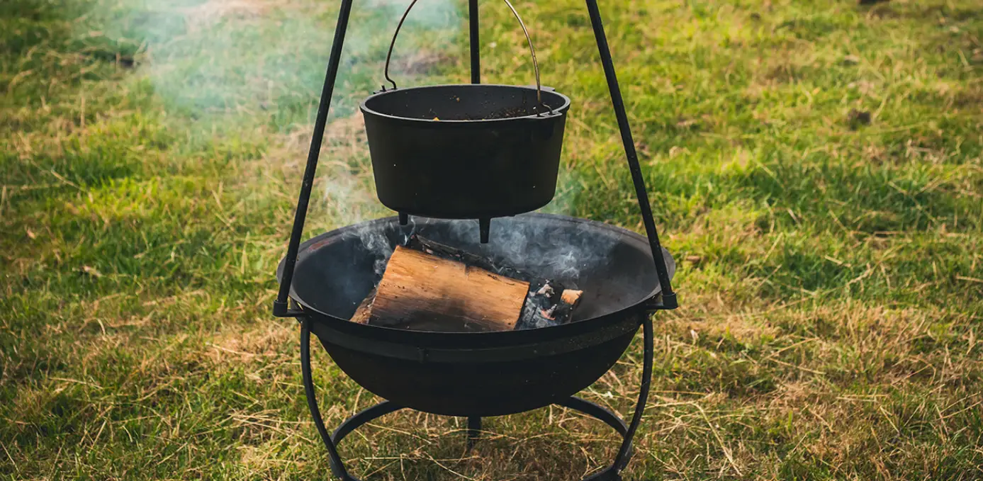 The Windmill Cast Iron Dutch Oven 9 Quarts User Manual