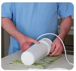 MyWaterFilter Ultrapure Aragon 10” Twin Benchtop Water Filter With Fluoride Removal Instruction Manual - Lay the benchtop water filter on its side on