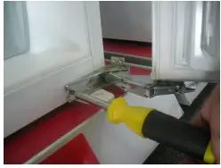 BUSH BEUCFR6082 Integrated Under Counter Fridge - Figure 2