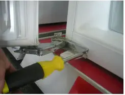 BUSH BEUCFR6082 Integrated Under Counter Fridge - Figure 7