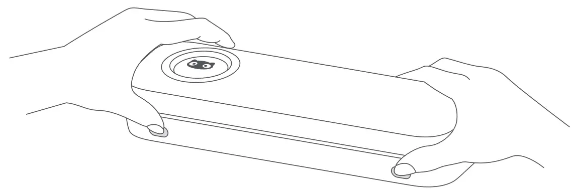 Loading 4/8-Inch Paper Roll