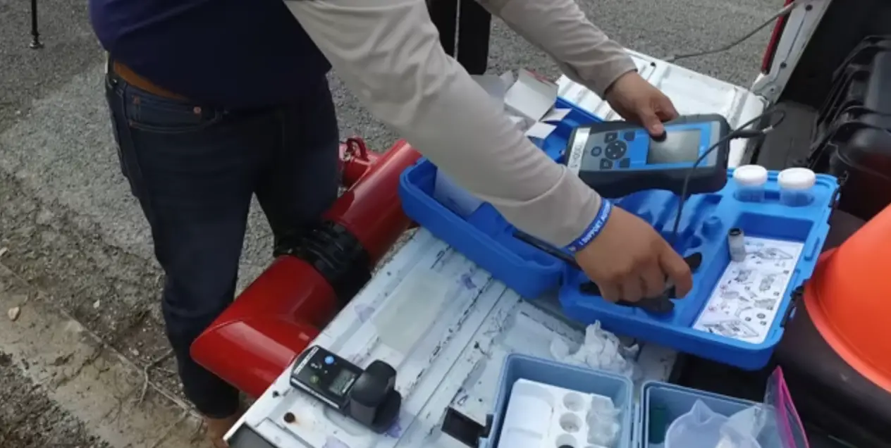 Hach Sl1000 Portable Parallel Analyzer User Manual Hach Sl1000 Portable Parallel Analyzer User Manual