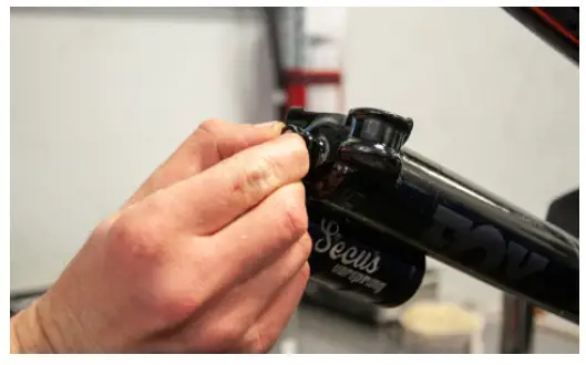 vorsprung Secus Fork Air Spring Upgrade Kit 10