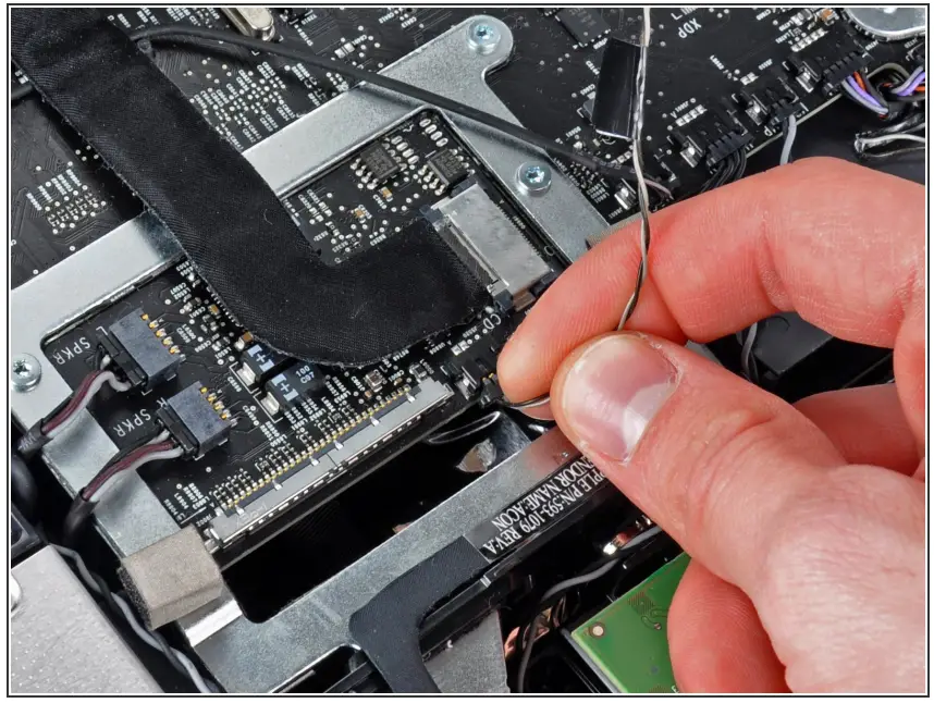 IFIXIT iMac Intel 21.5 Inch EMC 2308 Hard Drive Replacement - Fig 8