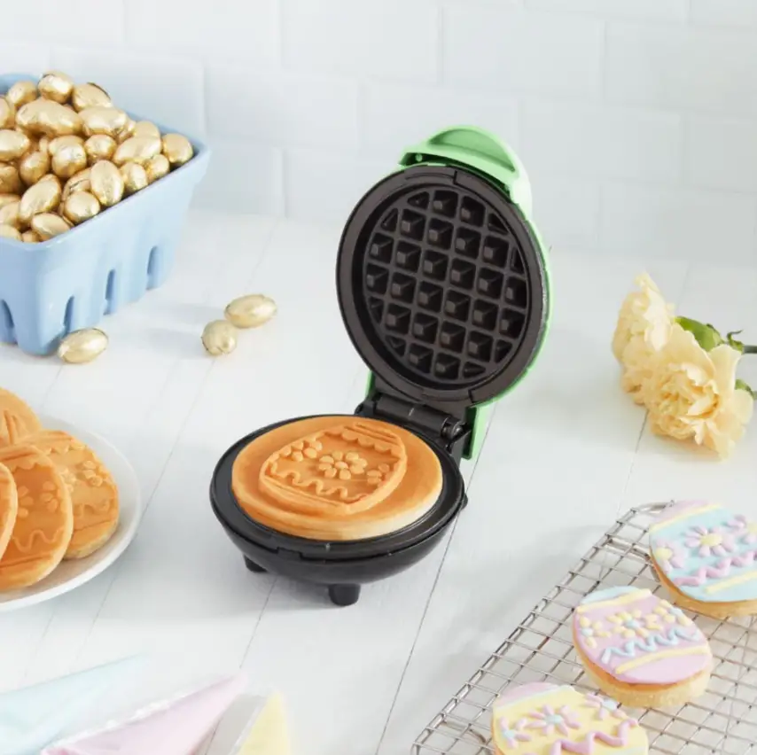 DASH DMWEG001 Easter Egg Mini Waffle Maker - Figure 9