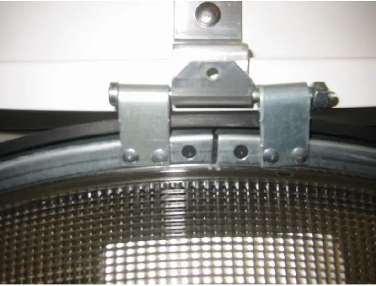 LITHONIA LIGHTING TX A165-A162 Enclosed Prismatic Acrylic Optical 06