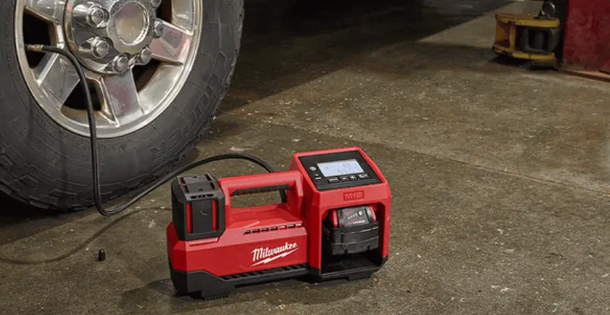 Milwaukee M18bi0 M18 Inflator 18-volt Lithium-ion Cordless Inflator Owner's Manual