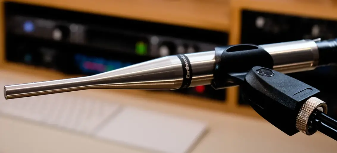 Earthworks Audio M30 Measurement Microphone User Manual