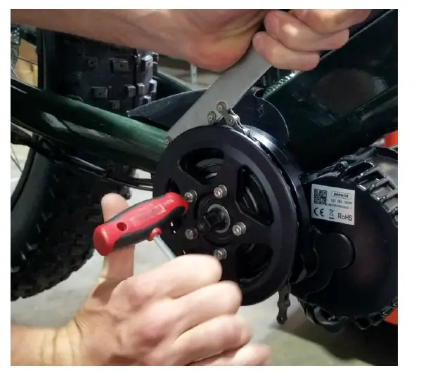 RUNGU-Dualie-Chainguard-Instruction-fig-13