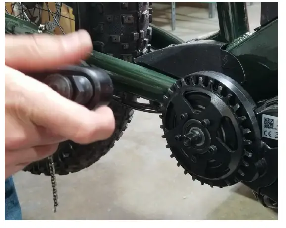 RUNGU-Dualie-Chainguard-Instruction-fig-6