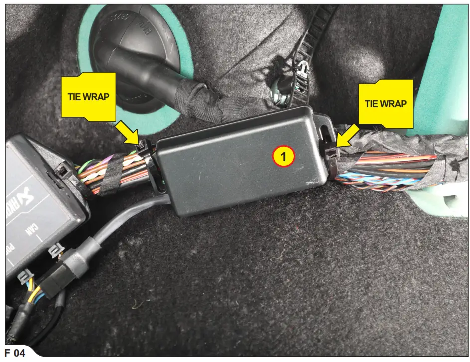 AKRAPOVIC BMW M4 Exhaust System - Controller1