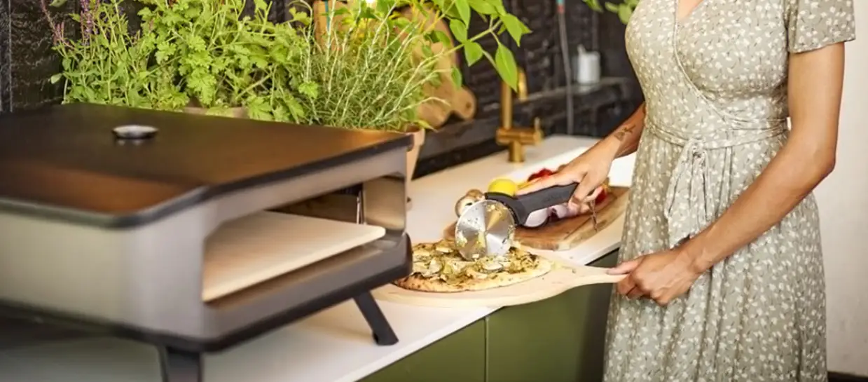 Cozze 90354 17 Inch Pizza Oven User Manual Cozze 90354 17 Inch Pizza Oven User Manual