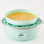 DASH DELUXE Express EGG COOKER K50780 - omelette bowl 2