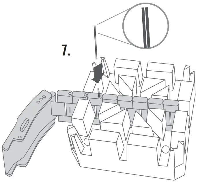 RESIZE METAL BRACELET