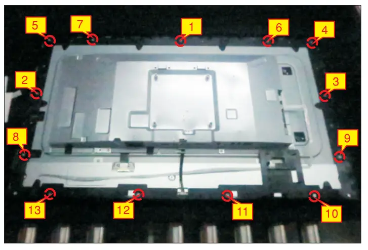 DELL U2722DE 27 Inch 16 9 IPS Monitor - 13pcs