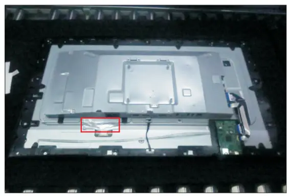 DELL U2722DE 27 Inch 16 9 IPS Monitor - picture