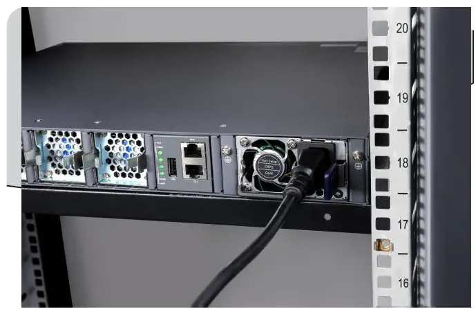 QSFPTEK-S7300-48X2Q4C-48-Port-10G-Ethernet-L3-Plus-Switch- (6)