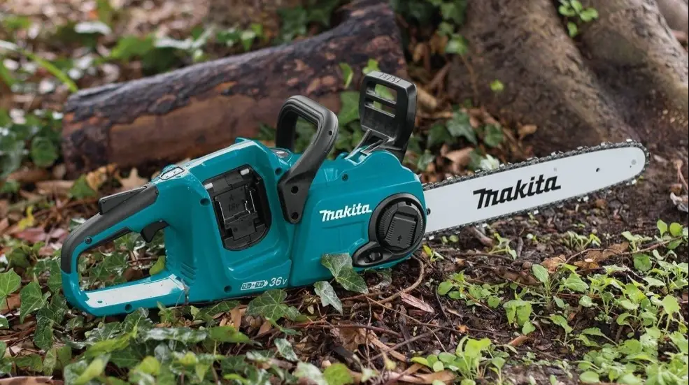 Makita Uc013g Cordless Chain Saw Instruction Manual Makita Uc013g Cordless Chain Saw Instruction Manual