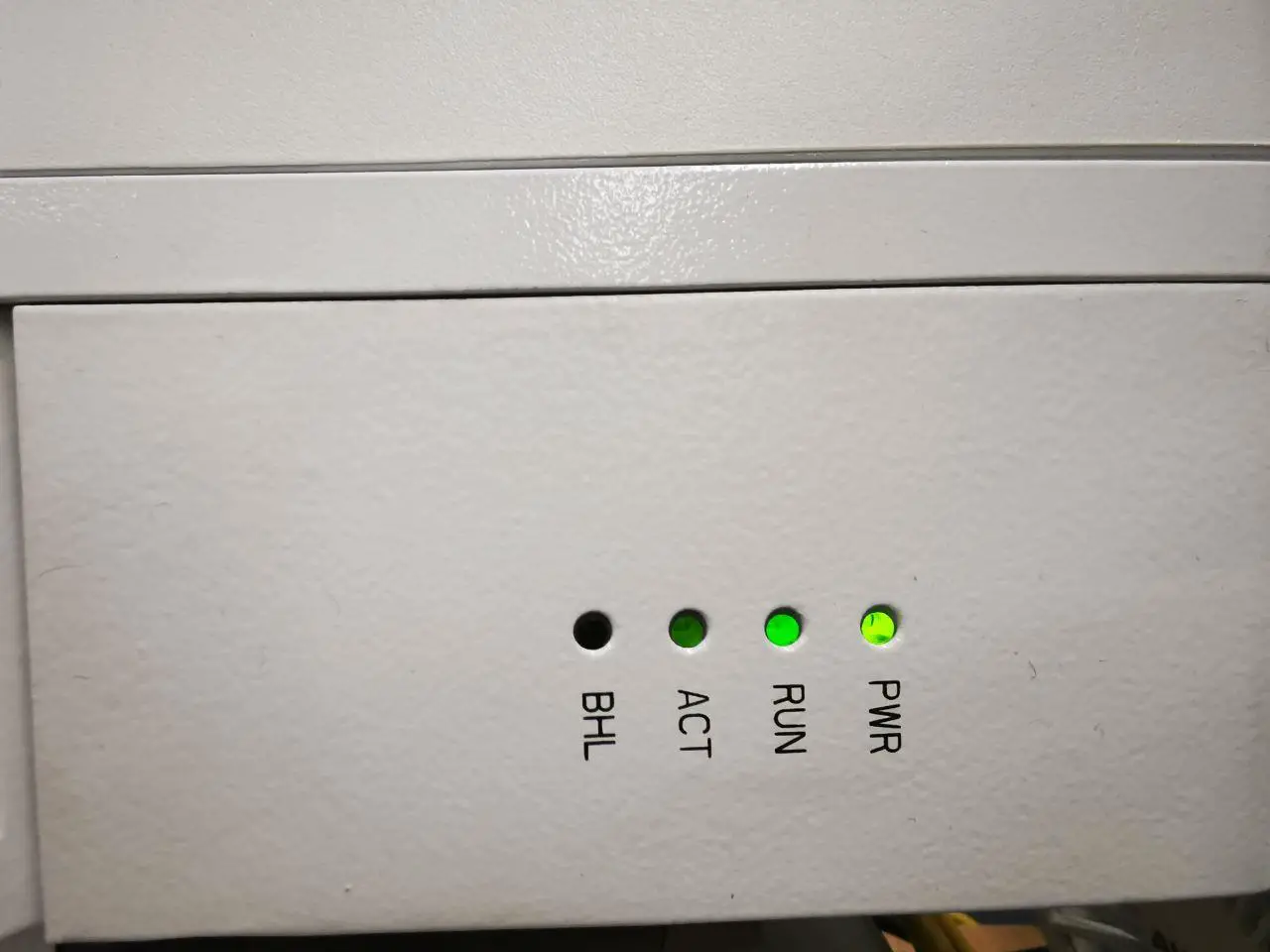 BAIcells Nova430T LTE-Turbo BS Advanced Two-Carrier Outdoor eNodeB-FIG4