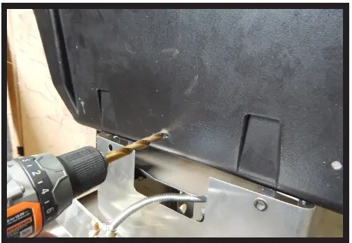 BROILMASTER-PREMIUM-GRILLS-DPP157-Collector-Box-Relocation-FIG-6