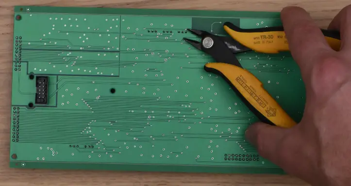 Preparation of the bottom board 05