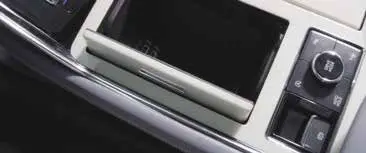 LINCOLN-2022-Navigator-FIG-8