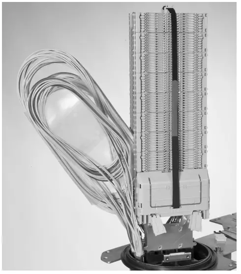 COMMSCOPE-FIST-GCO2-Round-Fiber-Optic-Splice-Closure-12