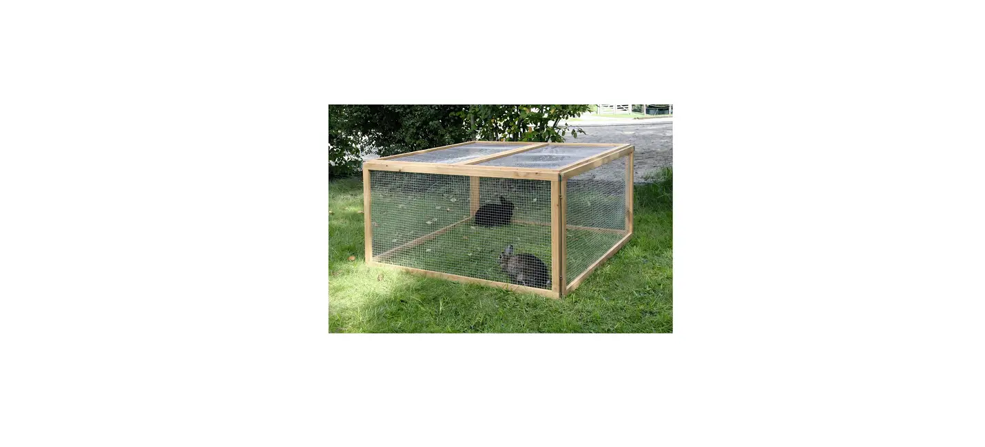 Kerbl 81716 Outdoor Enclosure With Escape Barrier Instruction Manual Kerbl 81716 Outdoor Enclosure With Escape Barrier Instruction Manual