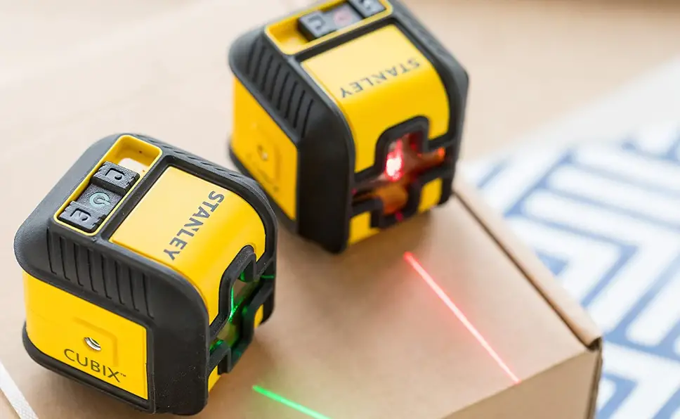 Stanley Stht77498-1 Self Leveling Cross Line Laser User Manual Stanley Stht77498-1 Self Leveling Cross Line Laser User Manual