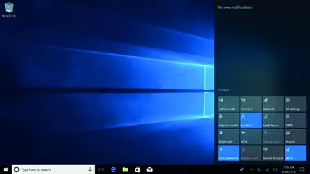 HYUNDAI KORAL 10M4 - Action Center