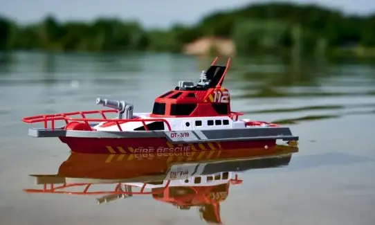 Dickie 201107000 Fireboat Radio Control Boat Instruction Manual