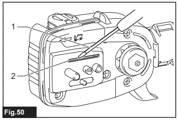 makita-UA002G-Cordless-Telescopic-Pole-Saw-50