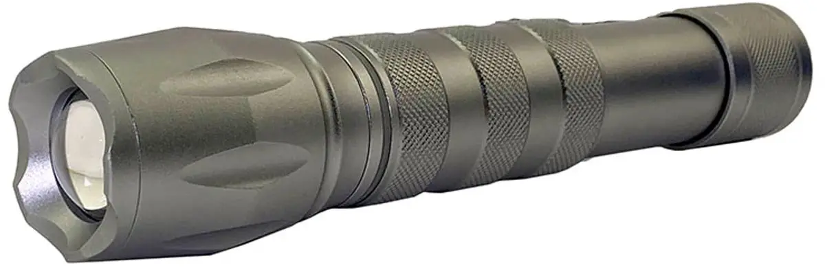 Q-BEAM HH1504C BuzzKill Brite 2-In-1 Flashlight and Bug Zapper-fig1