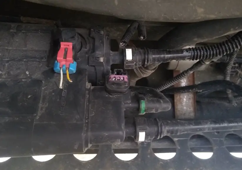 justanswer-Evaporative-Emission-Canister-product-image