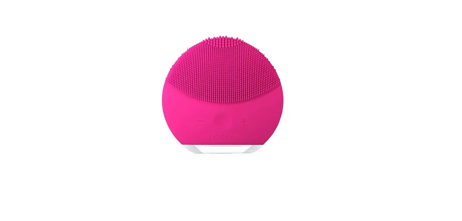 Foreo Luna Mini T-sonic Facial Cleansing & Massaging Device User Manual Foreo Luna Mini T-sonic Facial Cleansing & Massaging Device User Manual