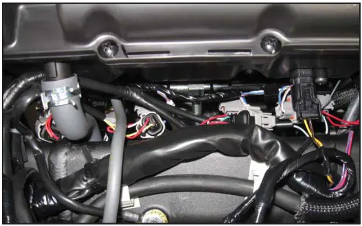 DYNOJET PC6 17021 Power Commander 6 - INSTALLING THE POWER COMMANDER 4