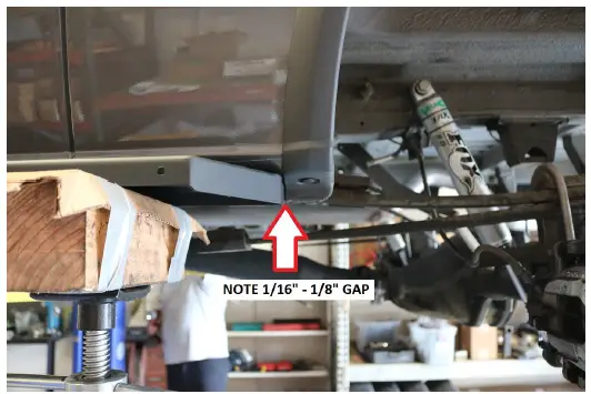 VAN-COMPASS-4022-2015-Present-Mercedes-Sprinter-4x4-Rocker-Guards-fig-2